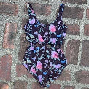 Samantha Pleet Grey & Pastel Floral Vines One Piece Swimsuit w Cutouts Size M